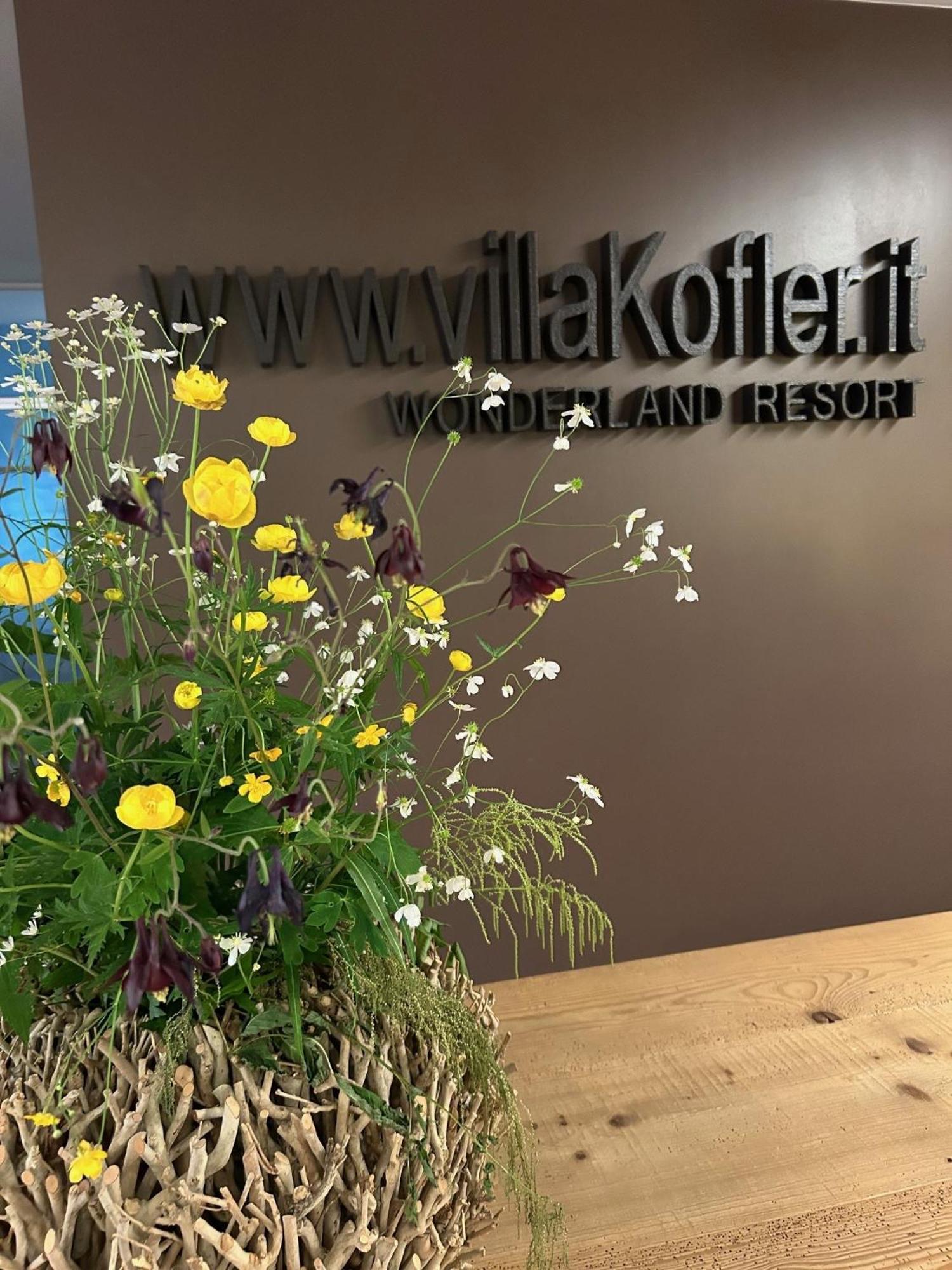 Villa Kofler Wonderland Resort Кампителло-ди-Фасса Экстерьер фото
