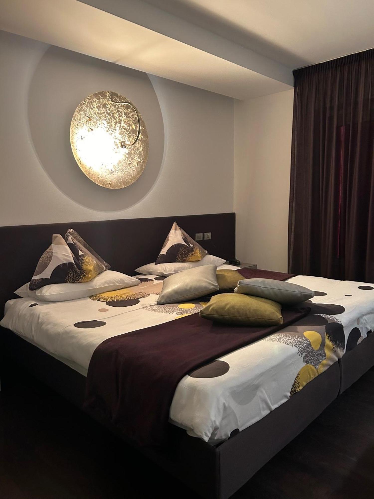 Villa Kofler Wonderland Resort Кампителло-ди-Фасса Экстерьер фото