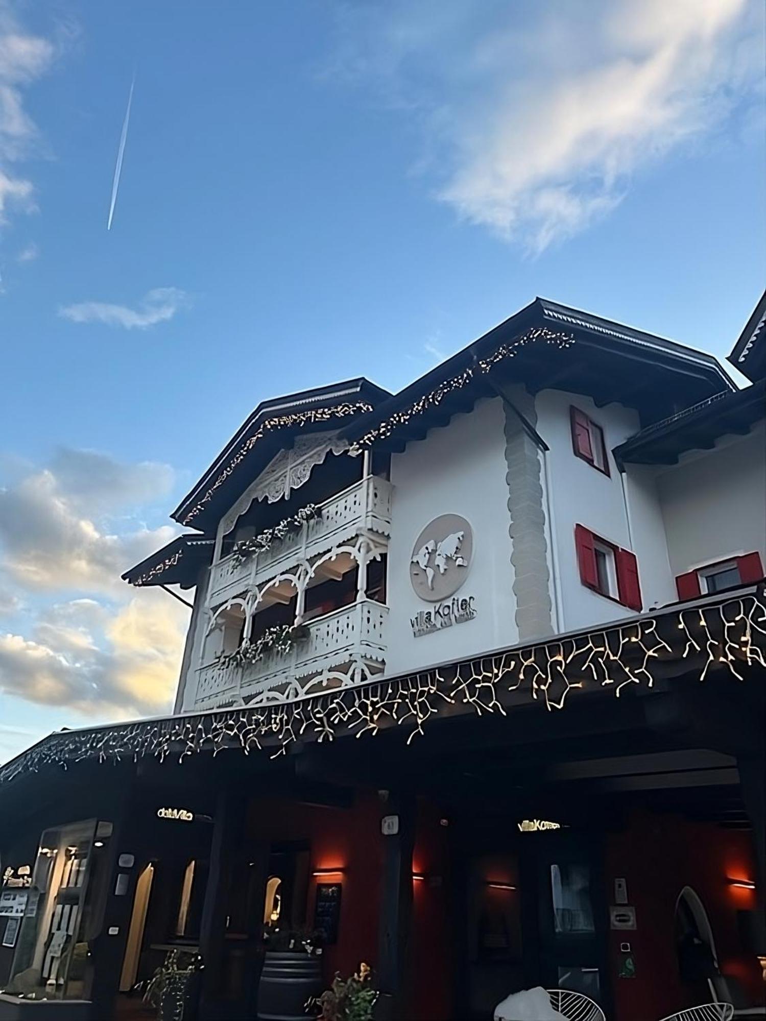 Villa Kofler Wonderland Resort Кампителло-ди-Фасса Экстерьер фото